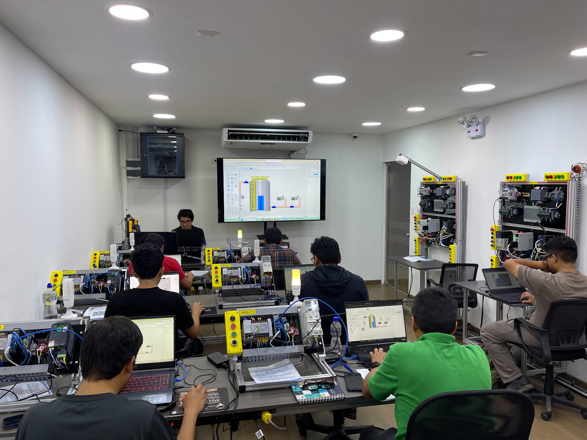 Fotografía 1 de Tecnoprocess Automation